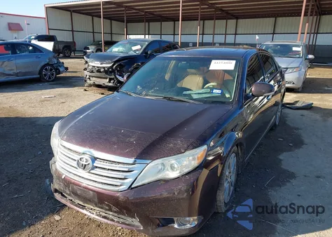 2012 Toyota Avalon Limited z USA, uszkodzony, nr VIN 4T1BK3DB2CU456896